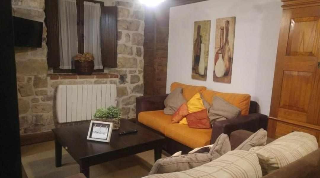 הוילה Poo  La Gesta Picos De Europa מראה חיצוני תמונה